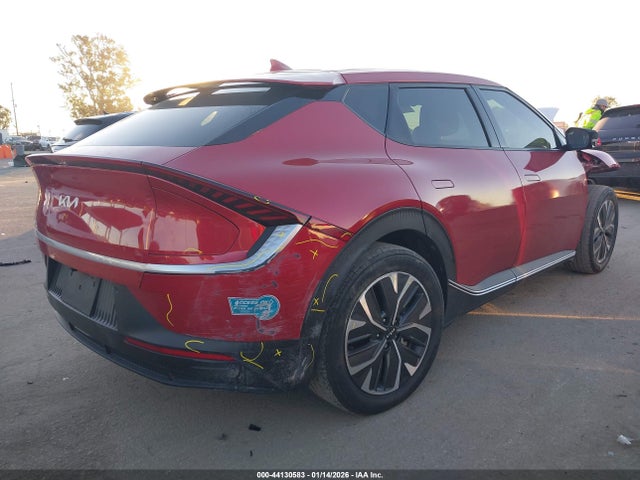 KNDC34LA3R5615755 KIA Ev6 Light Long Range