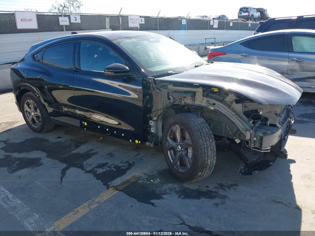 Ford Mustang Mach-e Select 2022 3FMTK1RM2NMA35383 zdjęcie główne