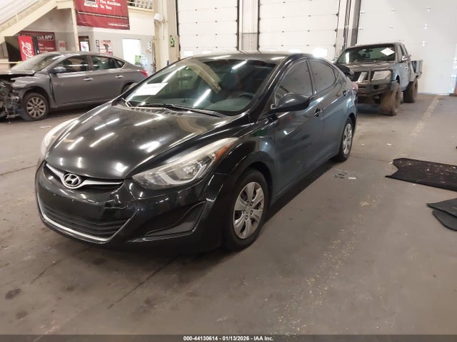 2016 HYUNDAI ELANTRA 5NPDH4AE5GH715266 Photo 1
