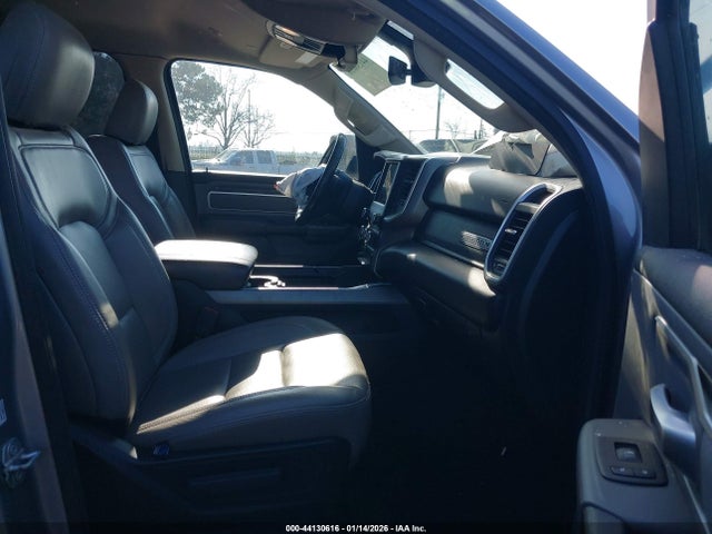 2020 RAM 1500 1C6RREBT7LN121544 Photo 4