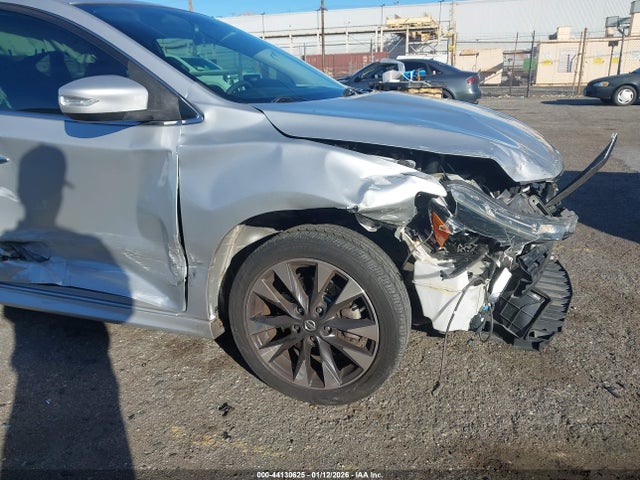 3N1CB7AP2KY210509 Nissan Sentra Sr Turbo