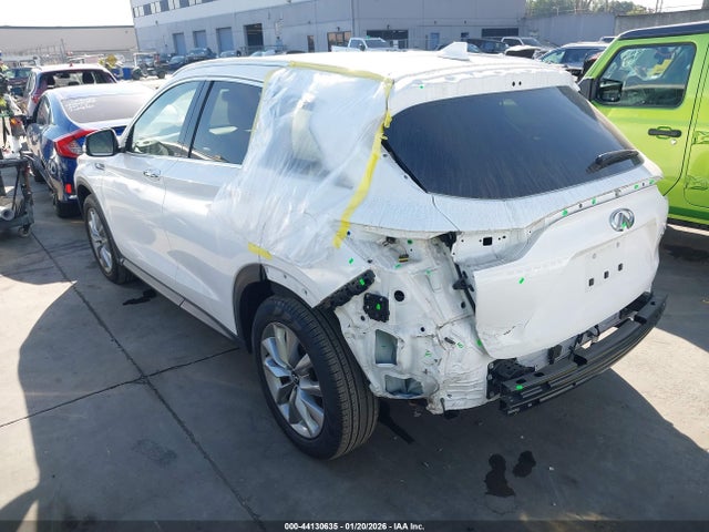 2021 INFINITI QX50 3PCAJ5BA6MF121191 Photo 2