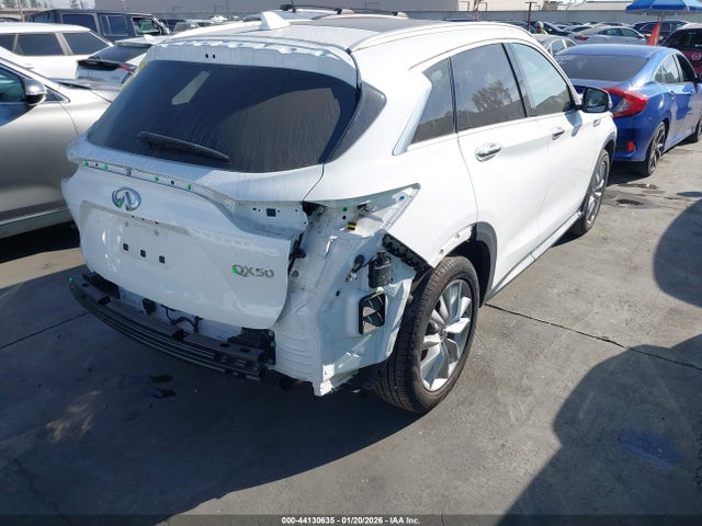 2021 INFINITI QX50 3PCAJ5BA6MF121191 Photo 3