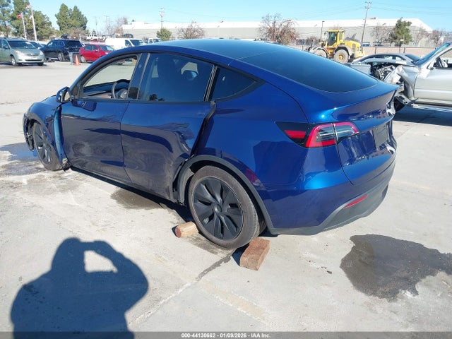 2025 TESLA MODEL Y 7SAYGDEE4SF249466 Photo 2