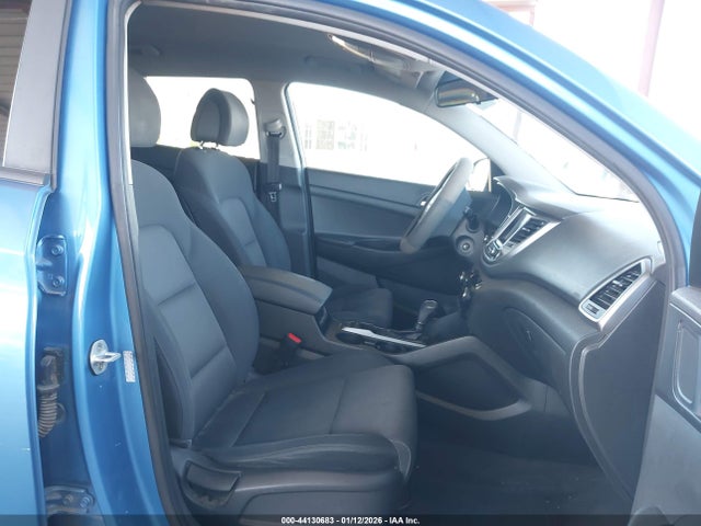 KM8J33A41JU604564 Hyundai TUCSON SEL