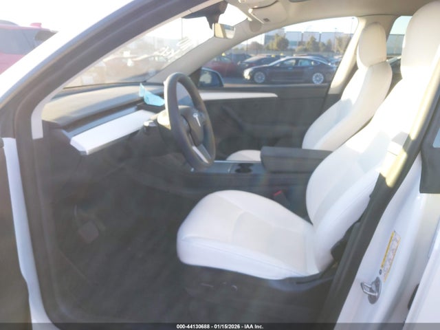 2022 TESLA MODEL Y 7SAYGAEE3NF558560 Photo 4