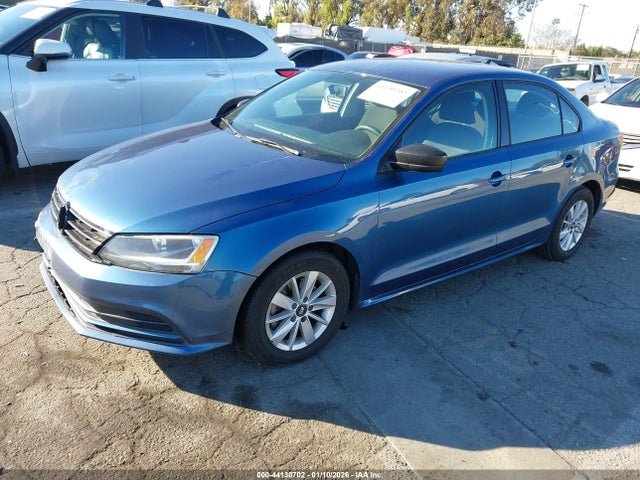 3VW267AJ8GM363903 Volkswagen Jetta 1.4t S
