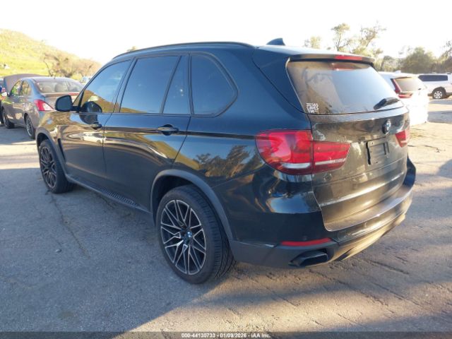 2015 BMW X5 5UXKR6C51F0J75552 Photo 2