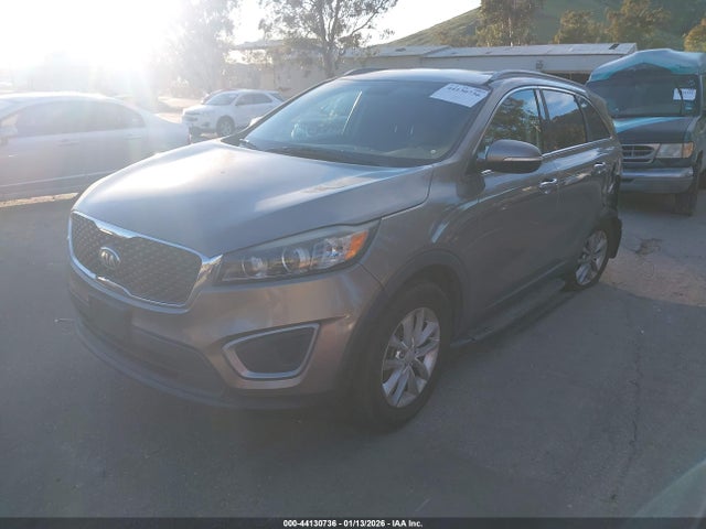 5XYPG4A37GG140609 KIA Sorento 2.4l Lx