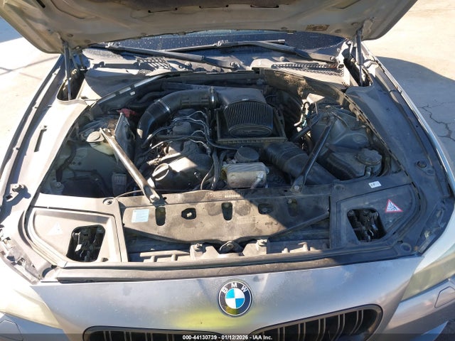 2011 Bmw 535i მანქანა იყიდება აუქციონზე, vin: WBAFR7C5XBC605416, აუქციონის ნომერი: 44130739