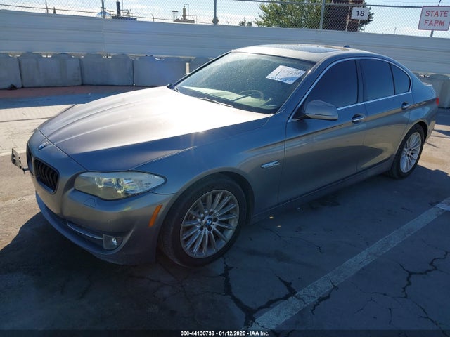 2011 Bmw 535i მანქანა იყიდება აუქციონზე, vin: WBAFR7C5XBC605416, აუქციონის ნომერი: 44130739