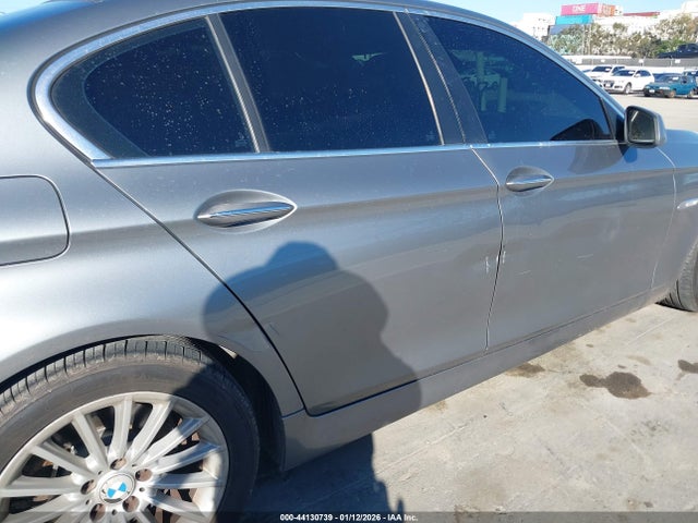 2011 Bmw 535i მანქანა იყიდება აუქციონზე, vin: WBAFR7C5XBC605416, აუქციონის ნომერი: 44130739