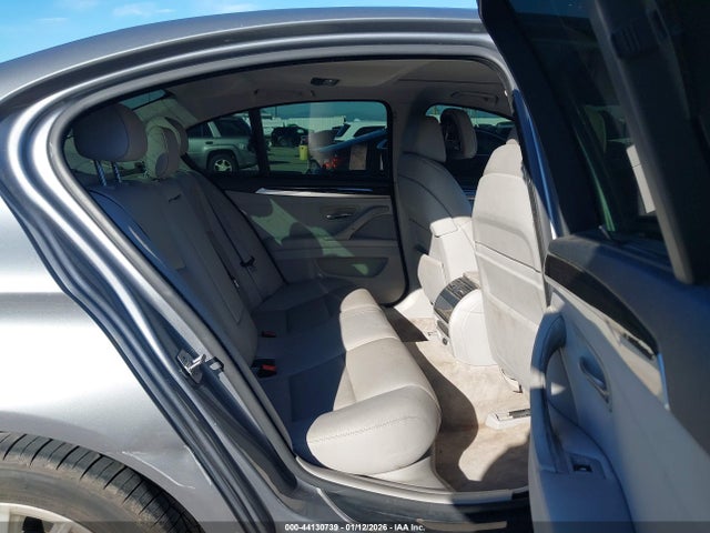 2011 Bmw 535i მანქანა იყიდება აუქციონზე, vin: WBAFR7C5XBC605416, აუქციონის ნომერი: 44130739