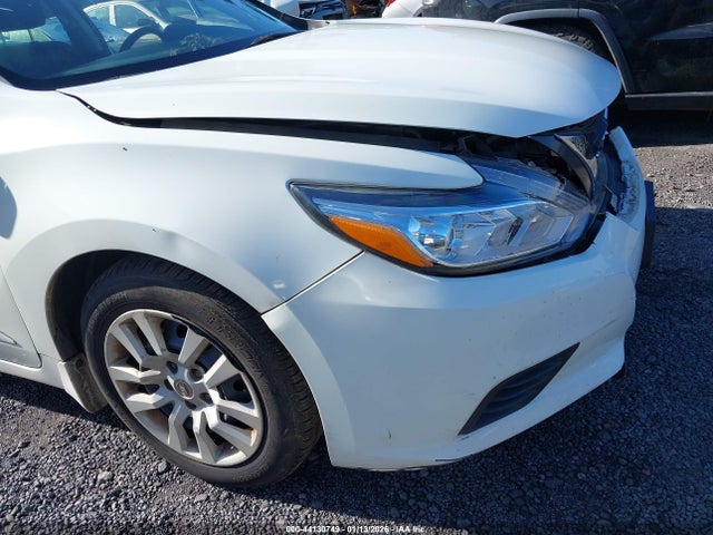 1N4AL3AP0HC140381 Nissan Altima 2.5 S