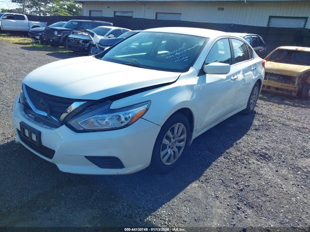 1N4AL3AP0HC140381 Nissan Altima 2.5 S