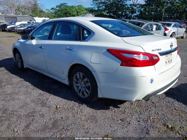 1N4AL3AP0HC140381 Nissan Altima 2.5 S