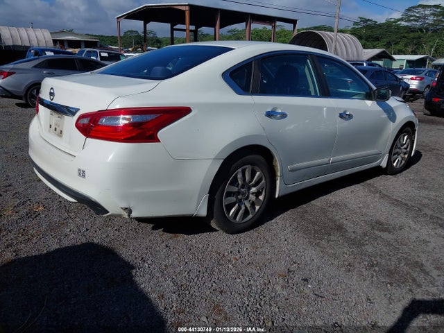 1N4AL3AP0HC140381 Nissan Altima 2.5 S