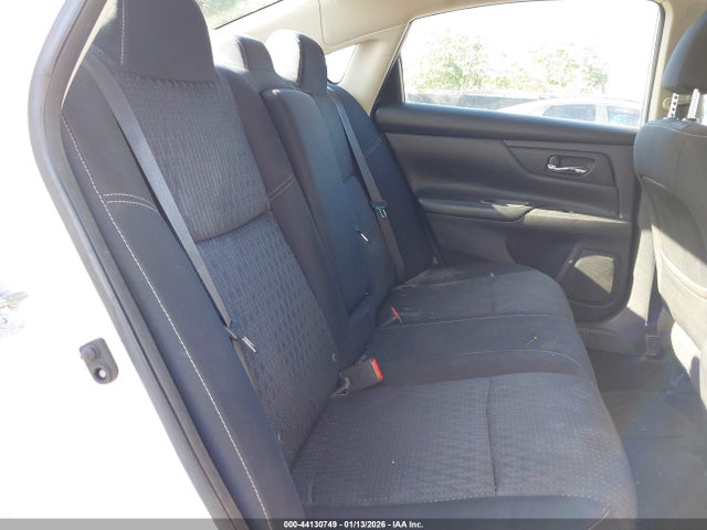 1N4AL3AP0HC140381 Nissan Altima 2.5 S