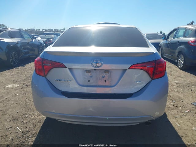 Toyota COROLLA SE 2018 5YFBURHE9JP822918 Image 16