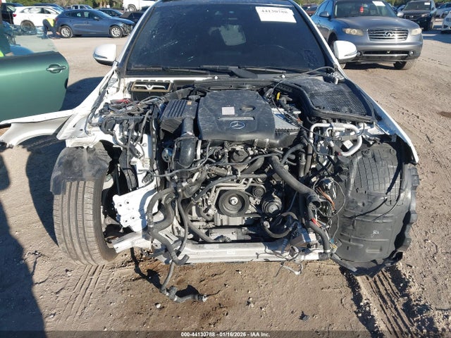 Продажа на аукционе авто 2016 Mercedes-benz C 300 4matic, vin: 55SWF4KB5GU138335, номер лота: 44130788