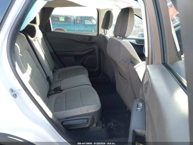1FMCU0G61NUA60196 Ford ESCAPE SE