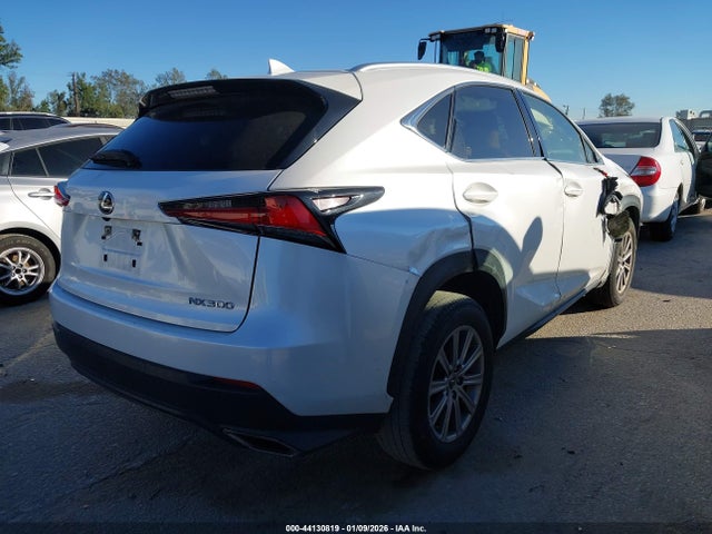 JTJDARBZ9M5023961 Lexus NX 300