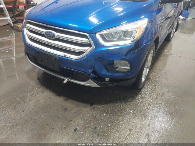 1FMCU9G95HUE10058 Ford ESCAPE SE