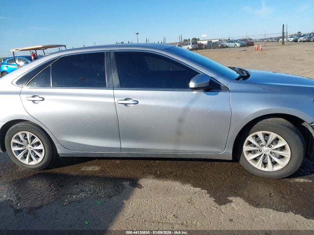 Toyota CAMRY LE 2015 4T4BF1FK3FR455577 Image 14