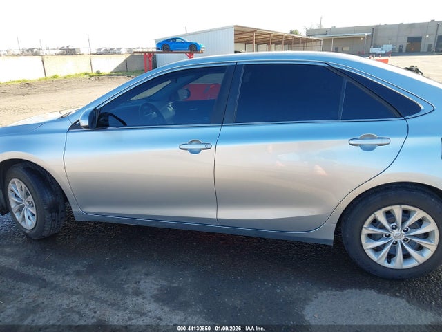 Toyota CAMRY LE 2015 4T4BF1FK3FR455577 Image 15
