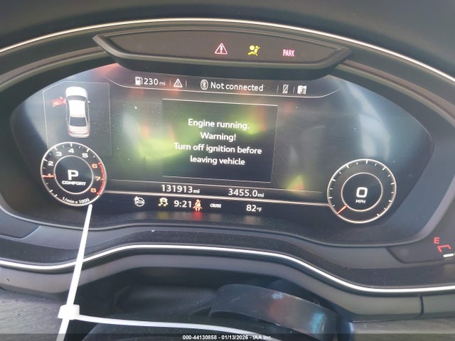 2017 AUDI A4 WAUKMAF46HN040981 Photo 6