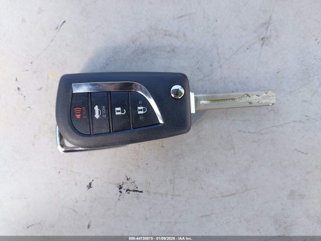 JTDS4RCE4LJ036233 Toyota COROLLA SE