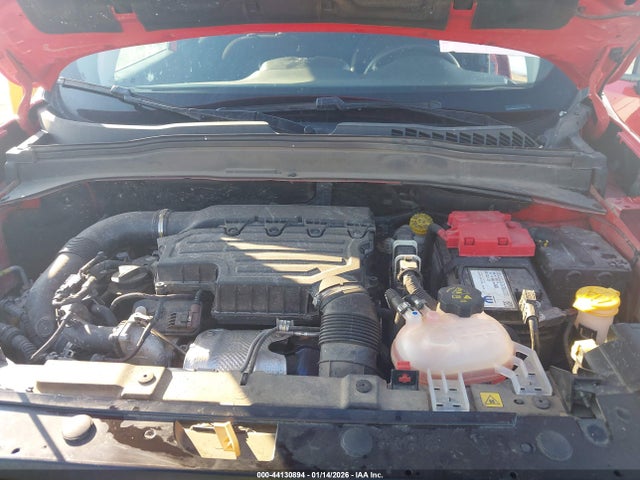 2022 JEEP RENEGADE ZACNJDB1XNPN86463 Photo 9