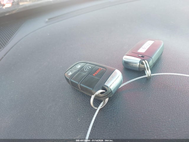 2022 JEEP RENEGADE ZACNJDB1XNPN86463 Photo 10