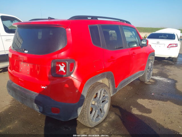 2022 JEEP RENEGADE ZACNJDB1XNPN86463 Photo 3