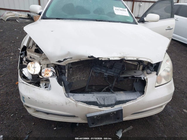 44130908 :رقم المزاد ، 1G4HK5ES3BU123254 vin ، 2011 Buick Lucerne Super مزاد بيع