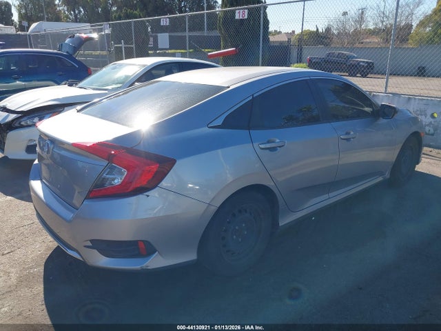 Honda Civic Lx 2020 19XFC2F68LE213699 Image 4