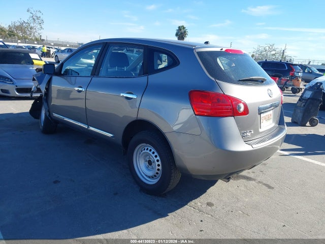 JN8AS5MTXFW161062 Nissan Rogue Select S