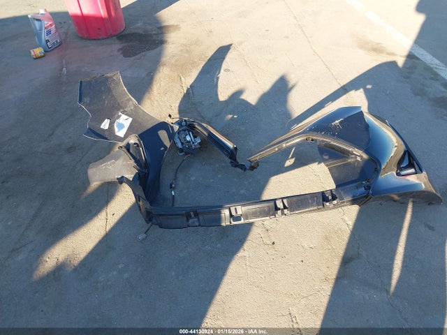 5YFBURHEXHP603962 Toyota COROLLA LE