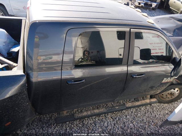44130936 :رقم المزاد ، 3C63RRML9JG306128 vin ، 2018 Ram 3500 Laramie  4x4 6'4 Box مزاد بيع