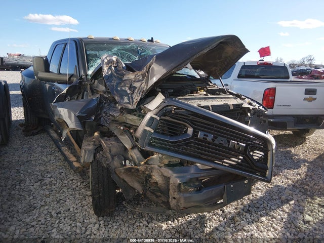44130936 :رقم المزاد ، 3C63RRML9JG306128 vin ، 2018 Ram 3500 Laramie  4x4 6'4 Box مزاد بيع