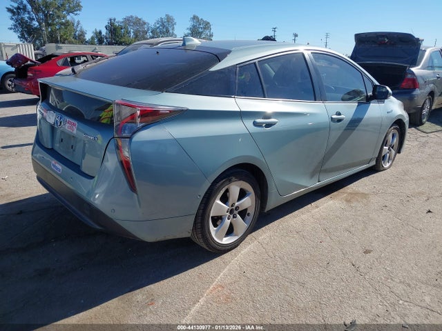 JTDKARFU2G3002376 Toyota Prius Four