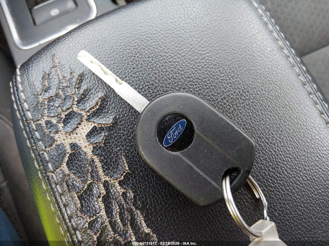 Ford ESCAPE SE 2017 1FMCU0GD1HUC77430 Image 11