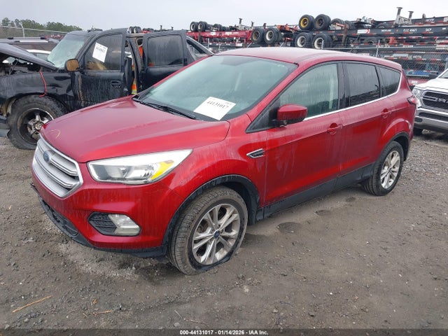 Ford ESCAPE SE 2017 1FMCU0GD1HUC77430 Image 2