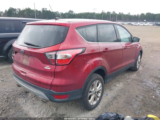 Ford ESCAPE SE 2017 1FMCU0GD1HUC77430 Image 4