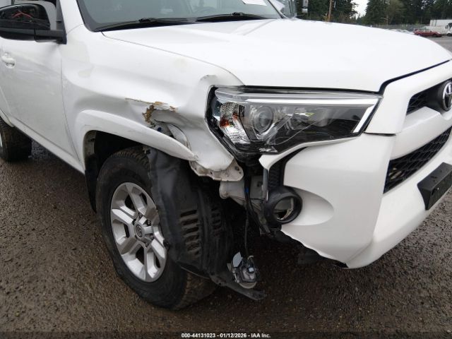 2018 TOYOTA 4RUNNER JTEBU5JR2J5606620 Photo 5
