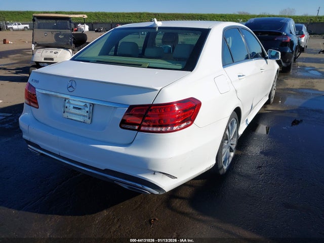 Mercedes-Benz E 350 2014 WDDHF5KB1EB061940 Image 4