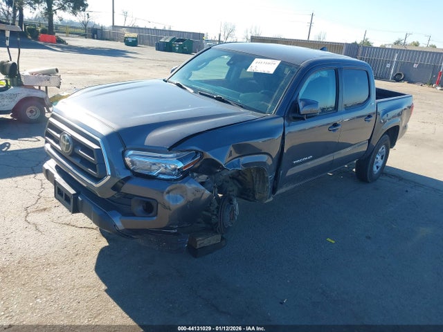 3TYAX5GN5NT057706 Toyota Tacoma Sr5