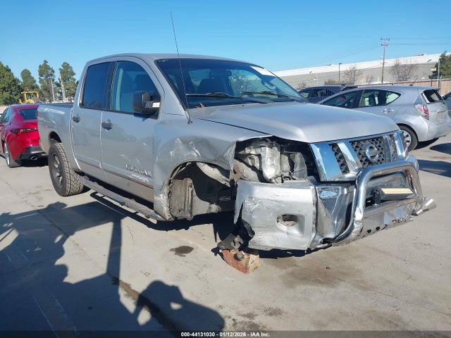 2012 NISSAN TITAN 1N6AA0EK1CN326079