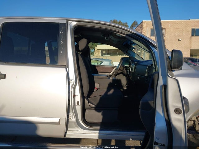 2012 NISSAN TITAN 1N6AA0EK1CN326079 Photo 4