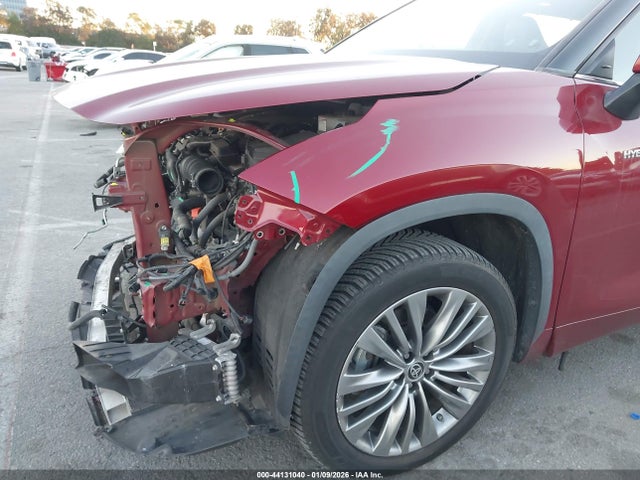 Toyota Highlander Hybrid Platinum 2021 5TDFARAH9MS006186 Image 19